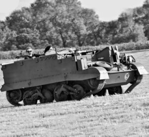 Ford T16 Universal Carrier (1944)